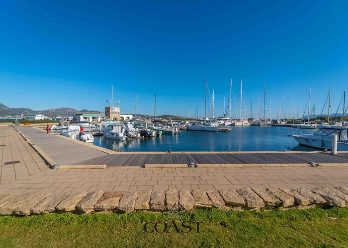 Apartament Marina - Vicino Mare & Apt, A/c E Wifi Olbia